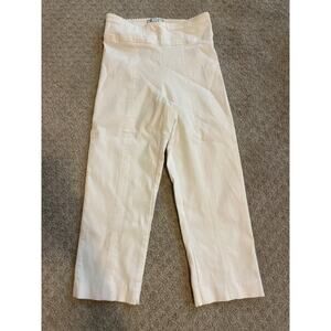 Tre Boutique Mason White Pull On Split Hem Capri Pants